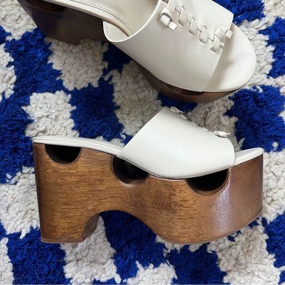 Cult Gaia Shelby Platform Sandal - Picture 4 of 8